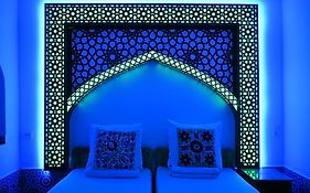 Khiva Tosh Darvoza & Trip Service